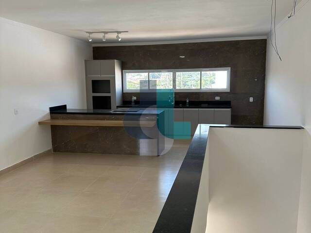 #1046 - Casa para Venda em Piracicaba - SP - 2